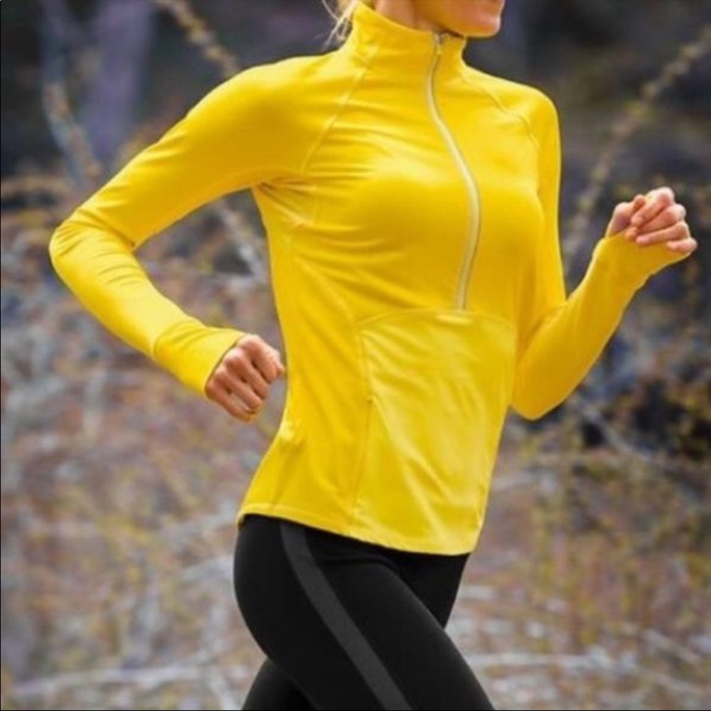 Athleta Plush Tech Half Zip Pullover Workout Jacket size M in perfect condition